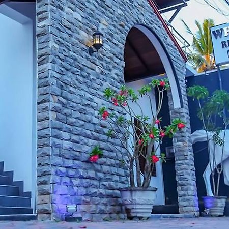 White Horse Mirissa Hotel ภายนอก รูปภาพ